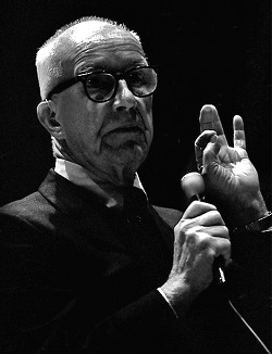 Buckminster Fuller (벅민스터 풀러)
