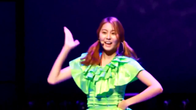 유이, 귀여운 모습도 가능