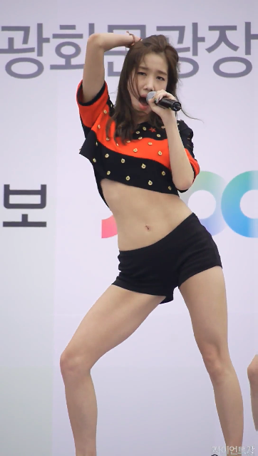 허리라인이 가장 예쁜 걸그룹 멤버