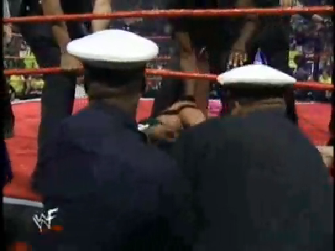 No.132 WWE 90년 최고 명장면 스톤콜드! 동영상