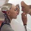 중국에서 최신 AI를 탑재한 며느리 로봇 등장