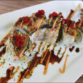 [오아후 맛집] 깔끔한 스시와 롤이 있는 로얄하와이안 3층의 레스토랑, 도라쿠 스시(Doraku Sushi)