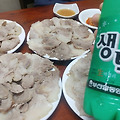 부산역 맛집 '평산옥' 잘 익은 수육 한점에 막걸리 한잔
