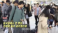 넘어진 팬을 일으켜준 2PM 폭풍매너