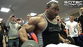 Cedric Mcmilan, 팬들과 함께하는 어깨운동