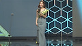 완벽한 드레스 여신의 자태