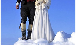 최초로 북극에서 결혼식을 올린 노르웨이 탐험가 뵈르게 올랜드씨 부부