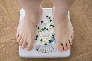 호르몬 불균형 증상: 몸에서 보내는 신호 10가지 썸네일