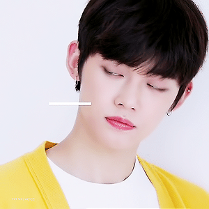 190111 YEONJUN rec. 연준 GIF