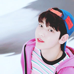 TXT 어느날 머리에서 뿔이 자랐다 (CROWN) Official Teaser 1