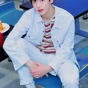 The Dream Chapter: STAR - Concept Photo 1
