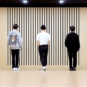 TXT (투모로우바이투게더) 2020 MAMA Performance Dance Practice