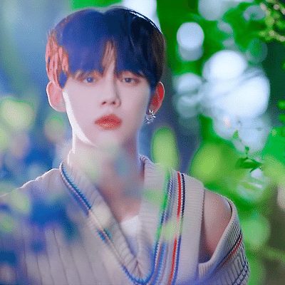 'Frost' Official MV