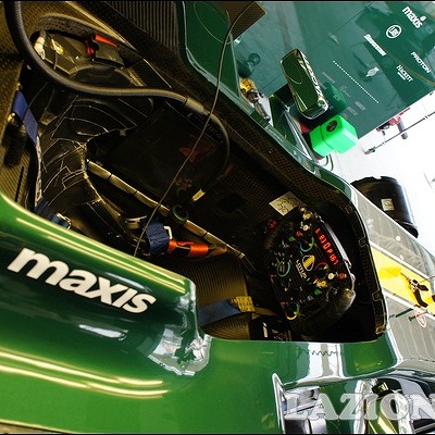 2010 코리아 그랑프리 두번째, F1 머신의 엔진 소리를 듣다