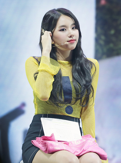 171030  LIKEY 쇼케이스 채영 4p