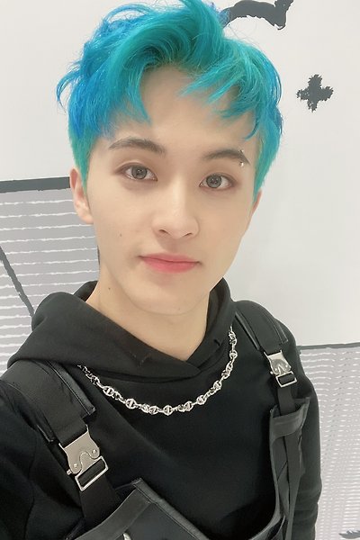 220410 마크 버블 셀카