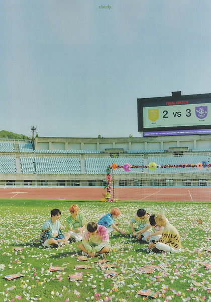 [NCT DREAM] Hello Future (Hello ver.) 앨범 포토북 스캔