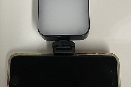 유튜브 방송 촬영을 위한 간단한 소품 핸드폰 거치대＋LED 지속광 조명 구입(Ulanzi ST-02S＋W49LED)
