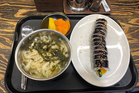 국회의사당역 맛집 길동우동 : 적당한 가격으로 즐기는 우동과 김밥