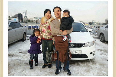 <'2013년 여섯번째 방문해 주신 고객님-포르테 하이브리드 차량을 판매하며><<한국항공우주연구원(KARI) 박사님의 방문과 가정이야기><두아이들의 이름이 너무 이뻐요! 여호,수아>