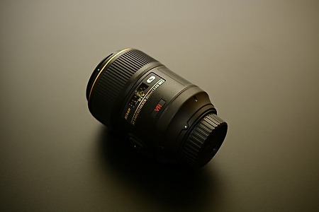 니콘 105마 매크로 렌즈와 D810 제품 사진