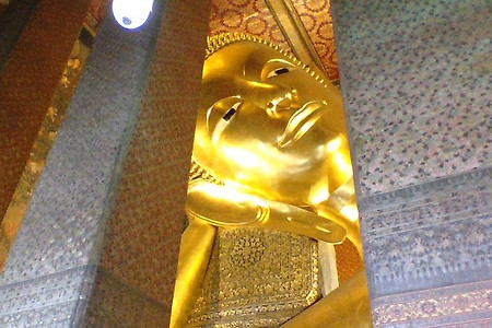 방콕의 와불사원 (왓 포)