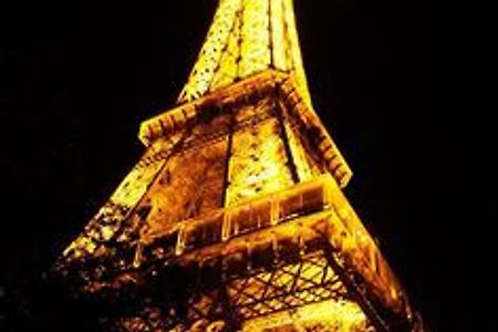 프랑스 파리 에펠탑 타워 강철 프레임 건축물 디자인 유명한 기념물 여행 도시 밤 관광 조명 - 무료이미지
