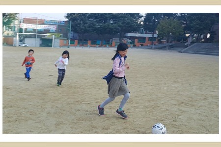 ​용전초등학교, 프리미어축구, 사람들을 사랑하는마음,