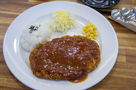 안양 비산동 키즈퐁 공기청정 키즈카페에서 식사를! : 돈까스를 먹다.