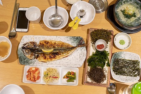 롯데백화점 평촌 7층 해초전문점 해우리 : 맛있게 한상 먹었습니다.