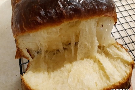풍부한 버터의 맛과 향이 일품 - 셋째가 구운 브리오슈
