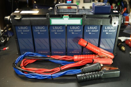 슈퍼 커패시터 LSUC 2S1P/3000F 6S1P로 초간단 점프스타터 만들기