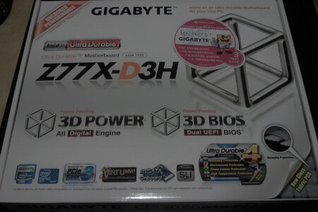 간단하게 GIGABYTE Z77X-D3H Black Edition 살펴보기