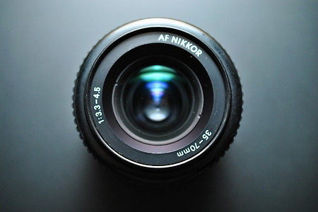 Nikon AF 35-70mm f3.3-4.5 Lens