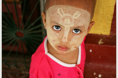 [미얀마여행/바간] 다나카를 바른 아이