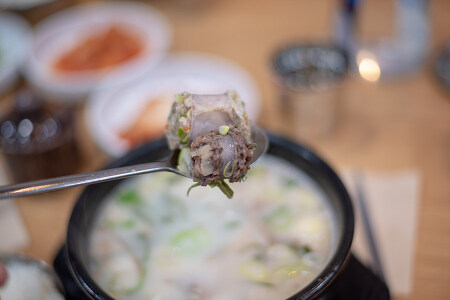 서여의도 국밥 전문점 이레국밥 : 나쁘지 않지만 그렇다고 좋지도...