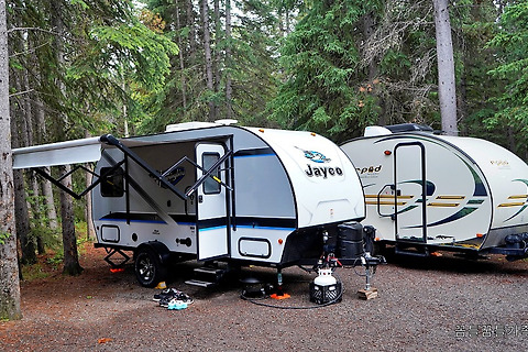 [Alberta/Kananaskis] Mount Kidd RV Park