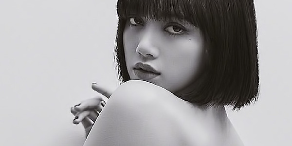 리사 x ELLE CHINA 2020 12월호 로고제거/채색 배경화면