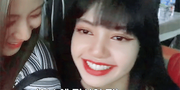 200912 'I AM SOMI' 스페셜 에피소드 리사 움짤