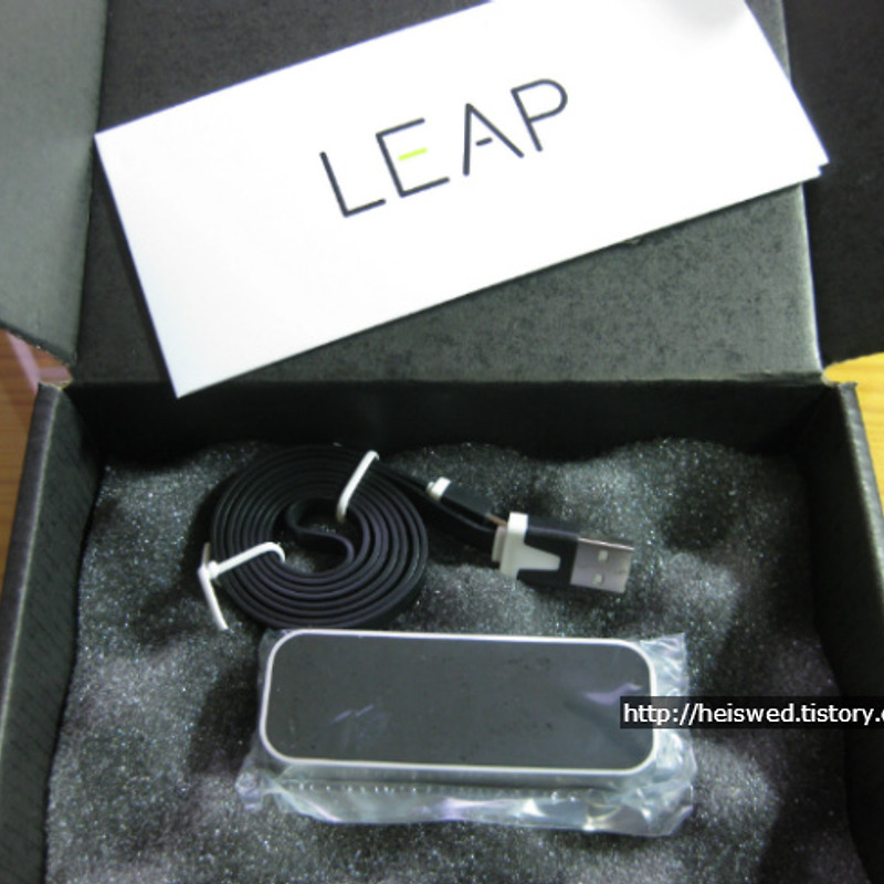 립 모션 개발자용 기기가 도착했습니다ㅠ