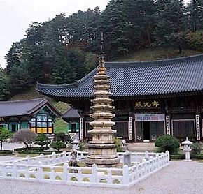 월정사8각9층석탑