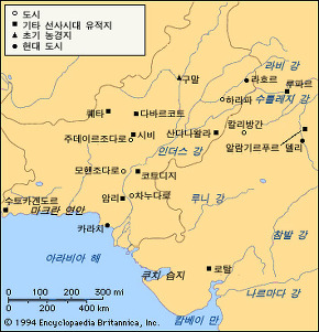 인도