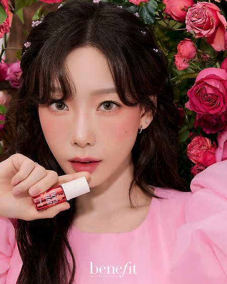 TAEYEON 태연 'Benefit Cosmetics Korea' 화보
