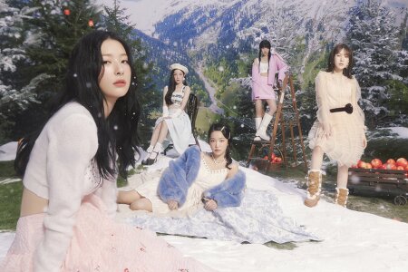 Red Velvet (레드벨벳) '2022 Winter SMTOWN : SMCU PALACE - SNOW FIELD' 화보