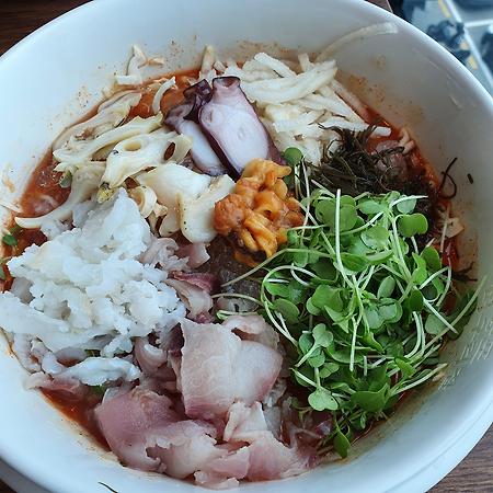 [맛집리뷰] 🐟속초 물회맛집 봉포머구리🐙