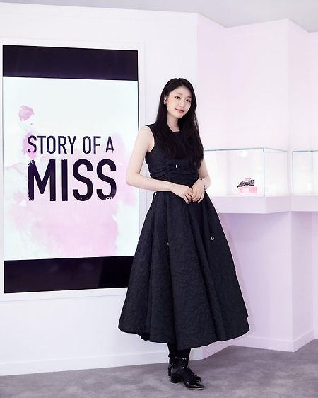 피겨퀸 김연아 '미스 디올 서울 전시&팝업' 사진