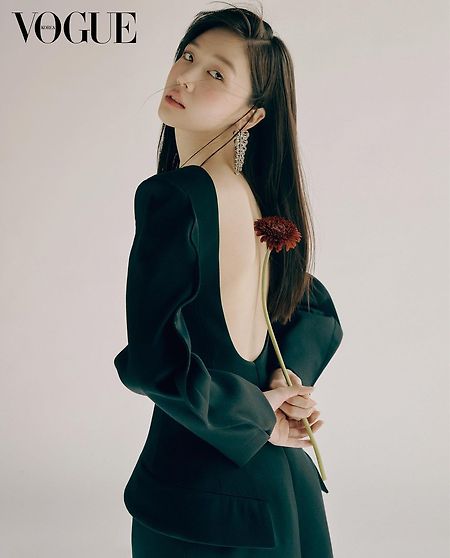 배우 방민아 (민아) 'Vogue Korea (보그 코리아)' 화보 & 비하인드