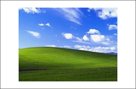 10억명이 본 사진의 주인공은 바로 '윈도우 XP 바탕화면'