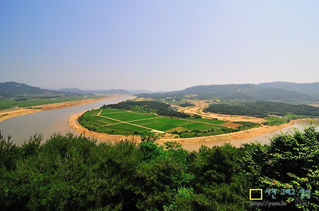 상주 경천대 전망대에서..