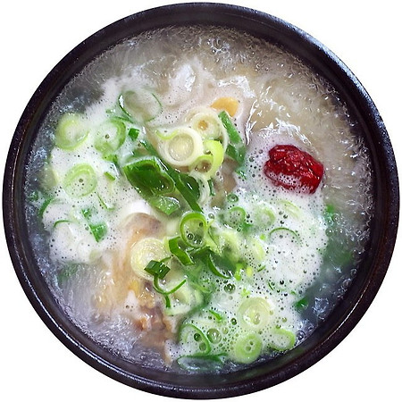 중복(中伏)이라 삼계탕~ (애들은 스노윙 치즈맛 치킨 )